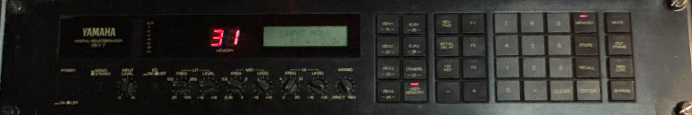 YamahaREV7-dressyn'studio-studioenregistrement-beziers